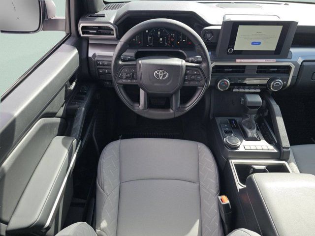 Main image 4