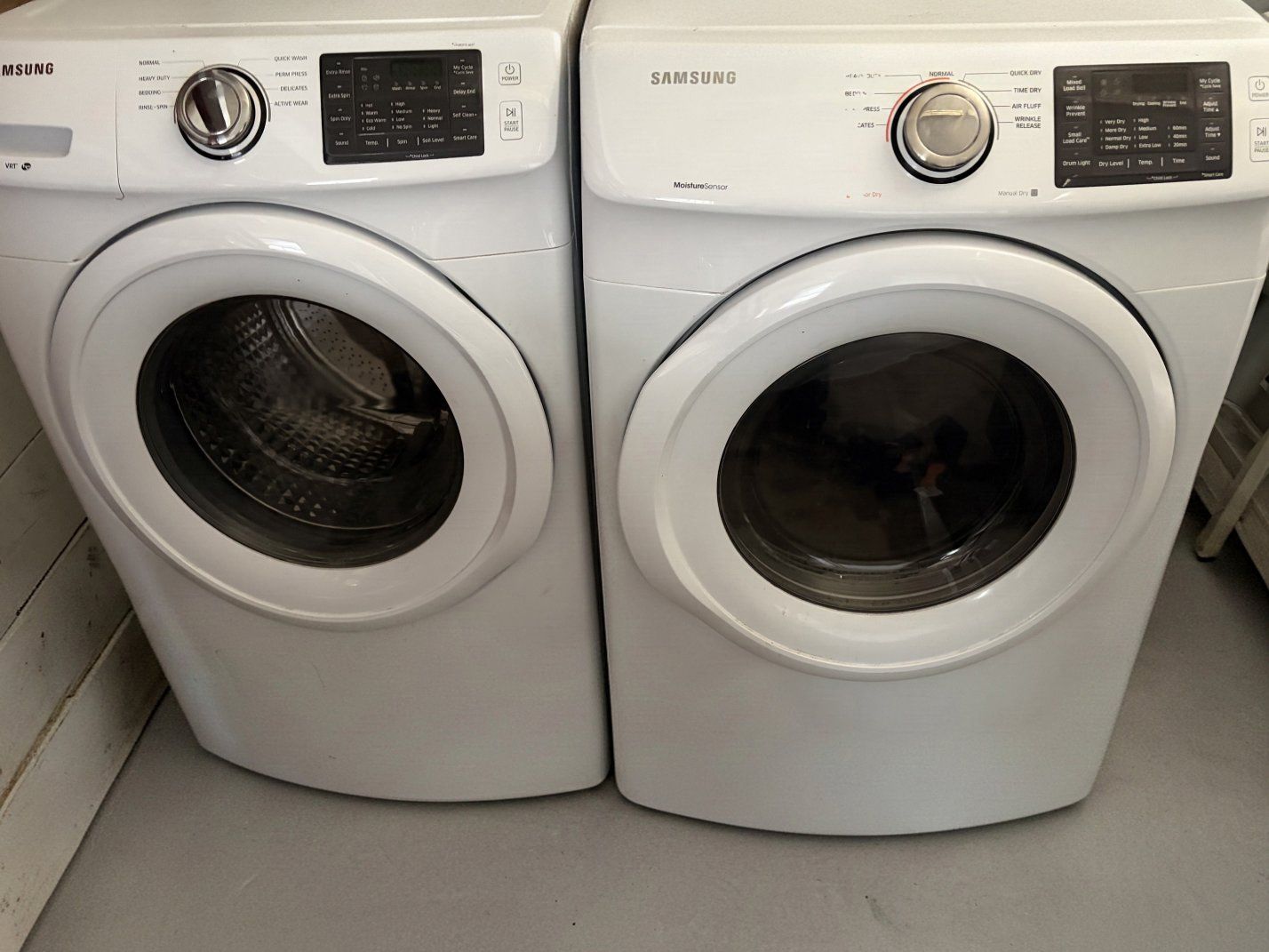 Samsung Large Front Load Washer and Electric Dryer Set - White