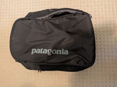 Patagonia MLC Mini 26L Carry-On Travel Pack - Black, Excellent Condition