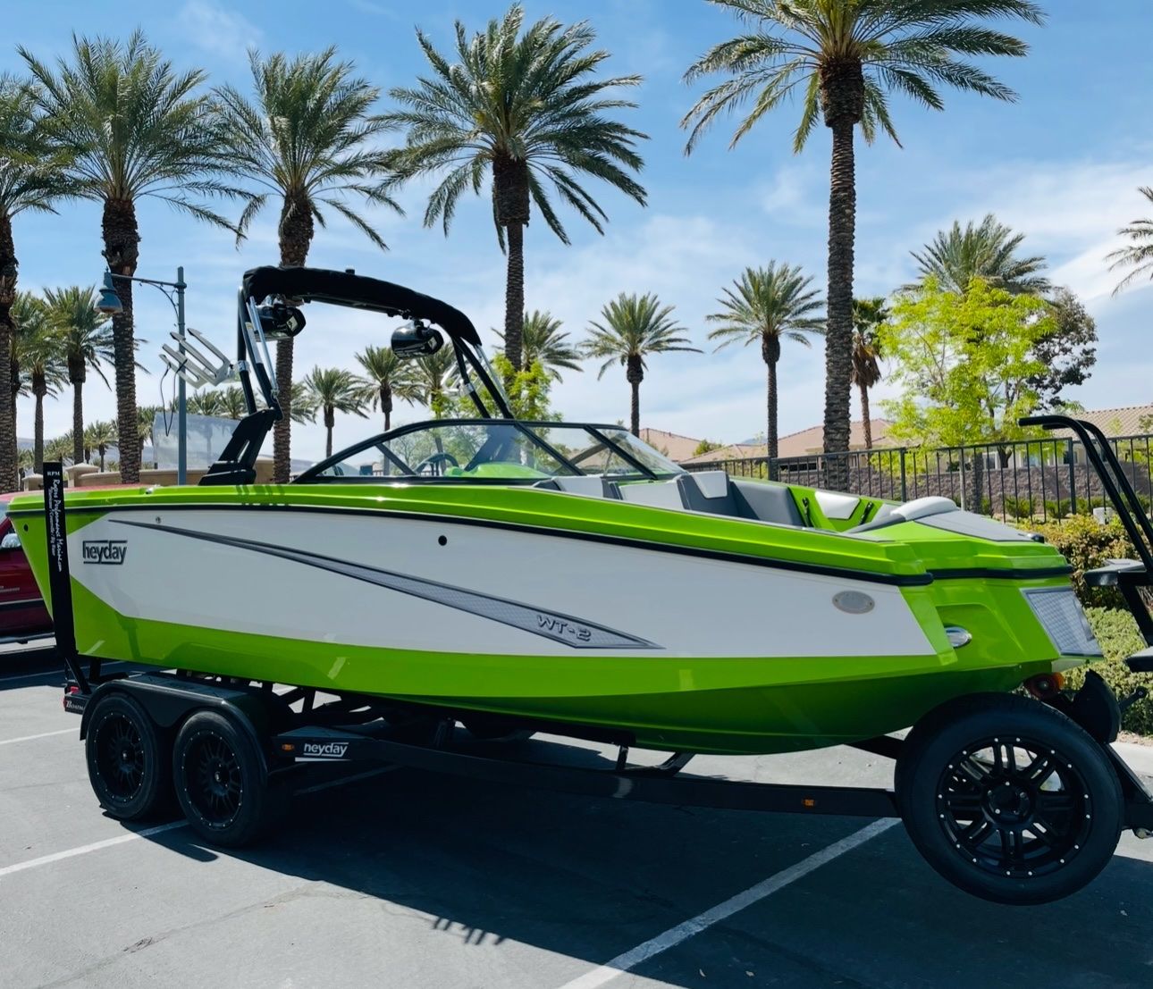 2021 Heyday WT-2 Surf Boat for Rent!