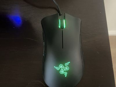 Gaming Accessories Bundle – SteelSeries Apex 3 TKL Keyboard/ Razer Mouse
