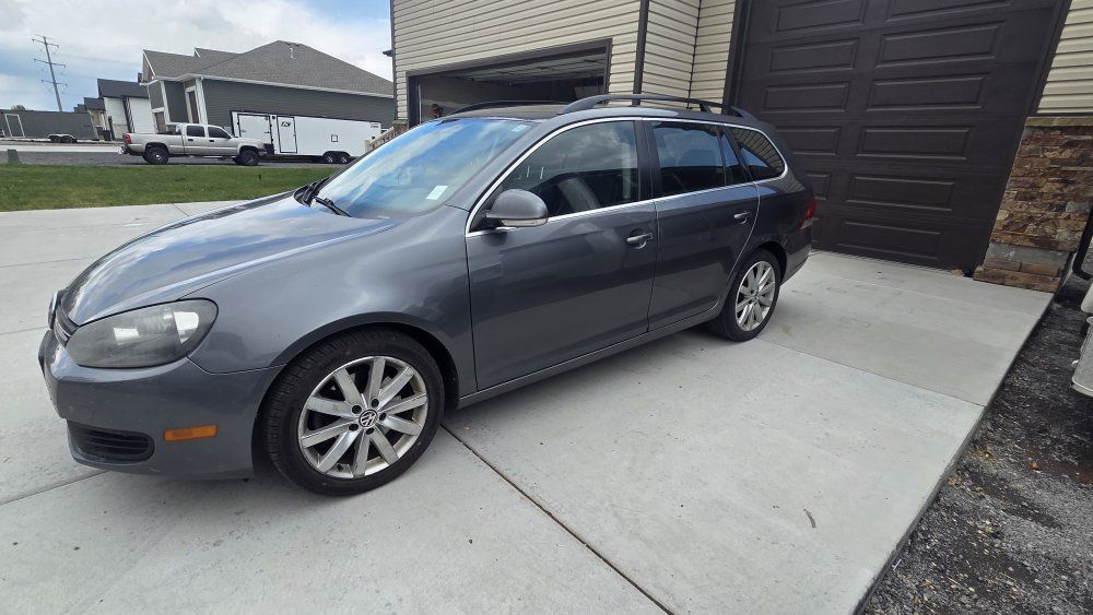2012 VOLKSWAGEN JETTA SportWagen TDI