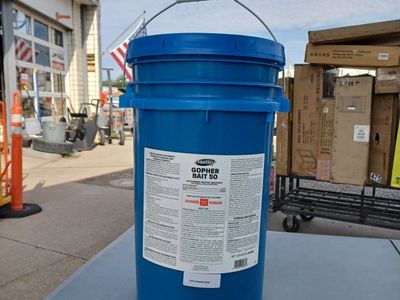 Martin's Gopher Bait 50 Strychnine Treated Grain Bait Bucket 45 lbs