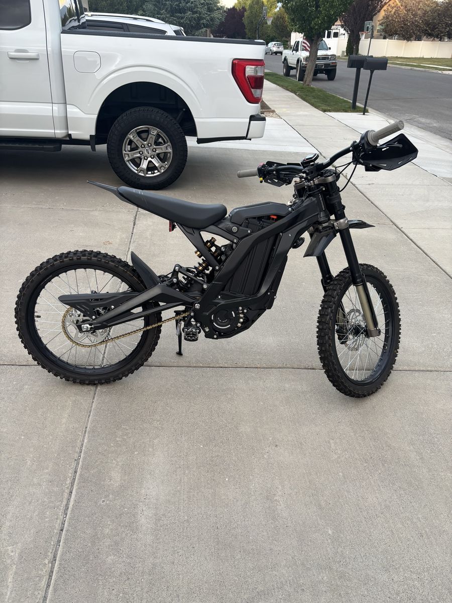 Sur-Ron Light Bee X Electric Dirt Bike - Low Miles, Excellent Condition