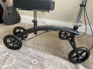 Knee Scooter aluminum frame