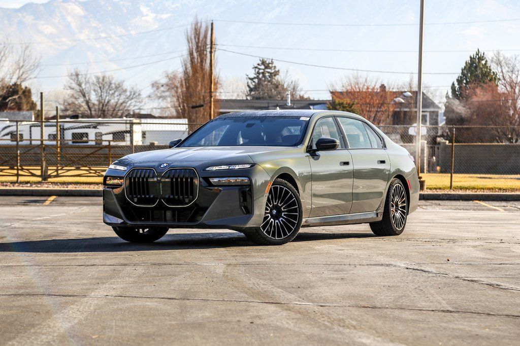 2025 BMW 7 Series 760i xDrive
