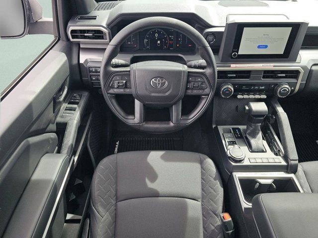 Main image 4