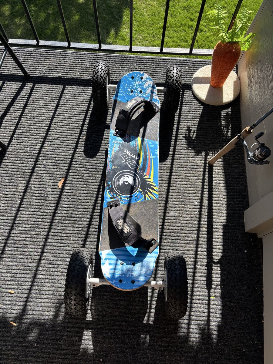 MBS atom X Mountain board