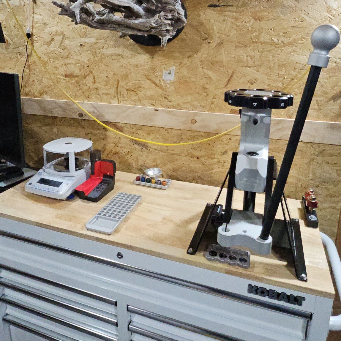 Inline fabrication stand for area 419 relaoding press