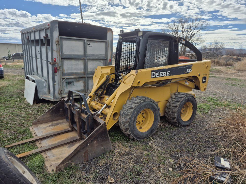 05 John deere 325 (2 speed)