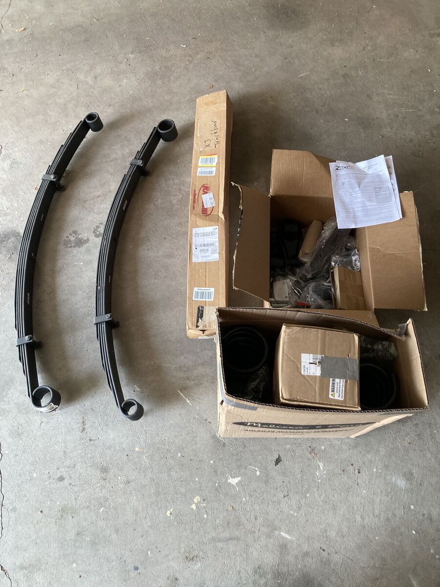 Jeep Cherokee XJ 4.5 Zone Lift and Adjustable track bar