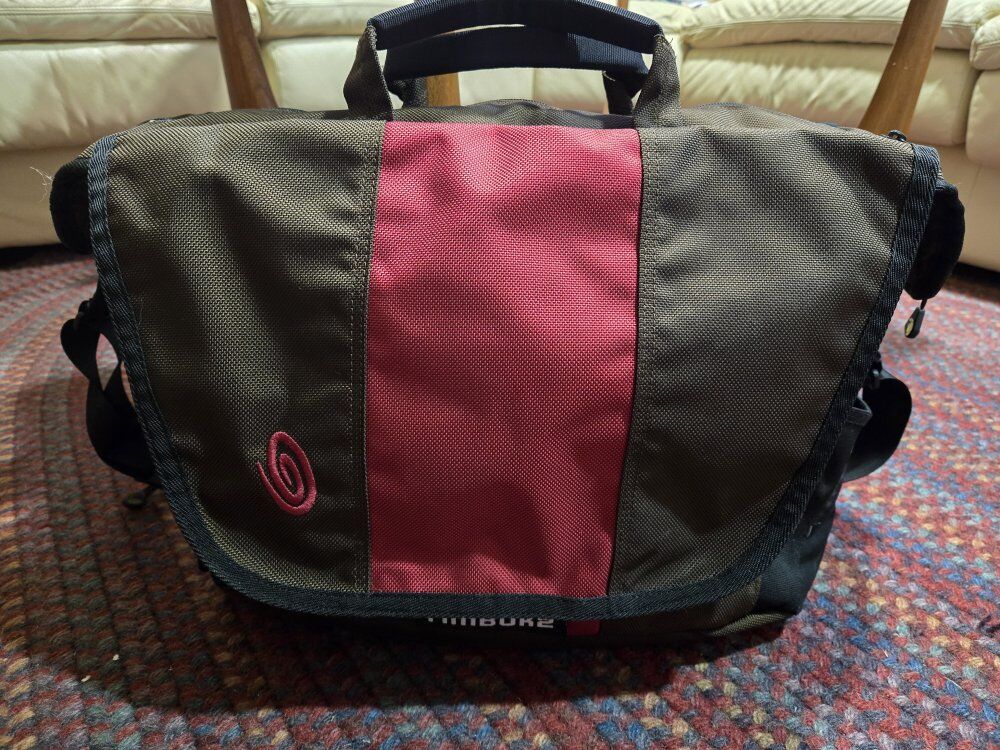 Vintage Timbuk2 Messenger Bag in Phenomenal Condit