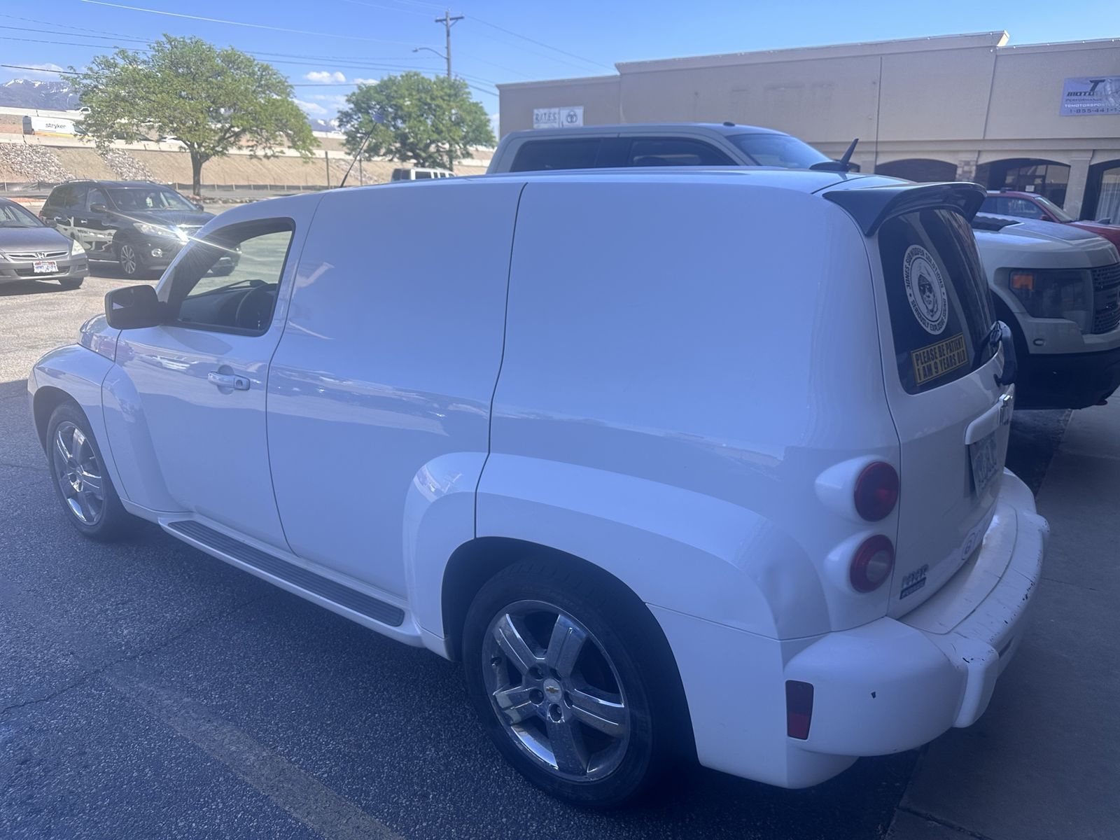 White Chevrolet HHR Panel Van 