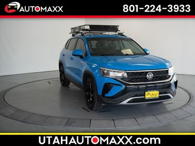 2023 Volkswagen Taos SE 4Motion