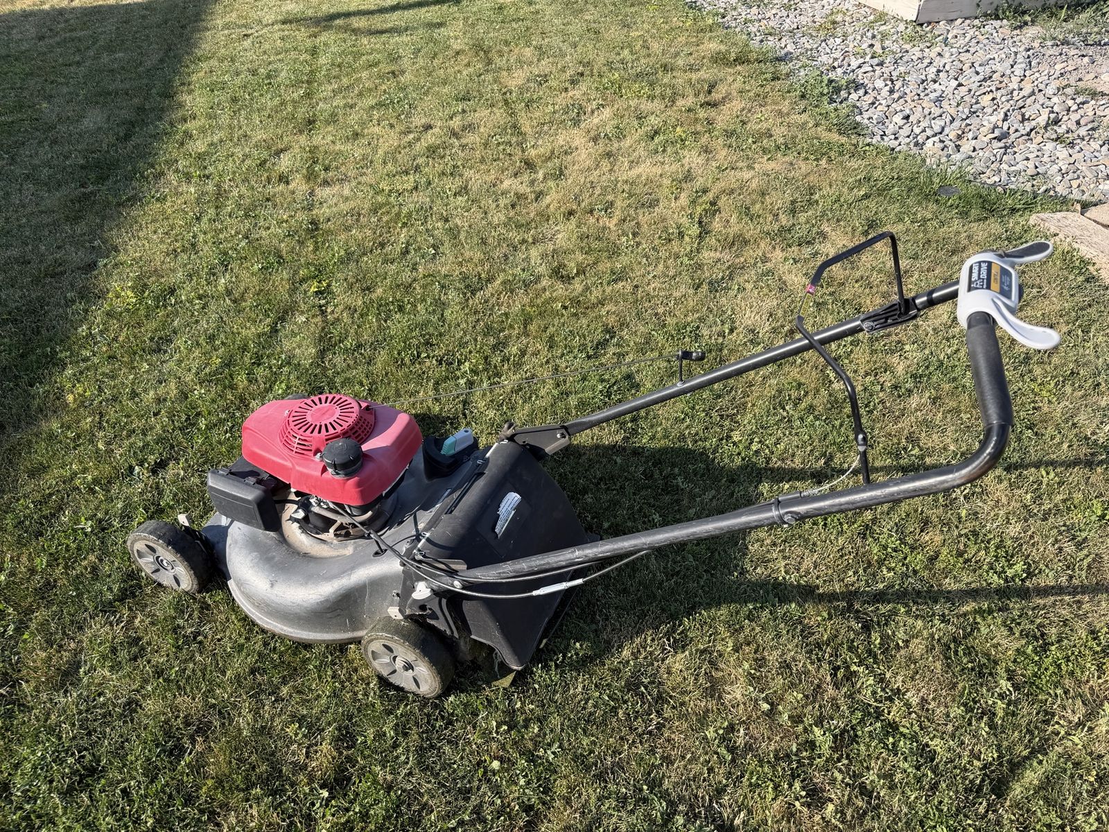 Honda 3-in-1 System Self-Propelled Lawn Mower - read description