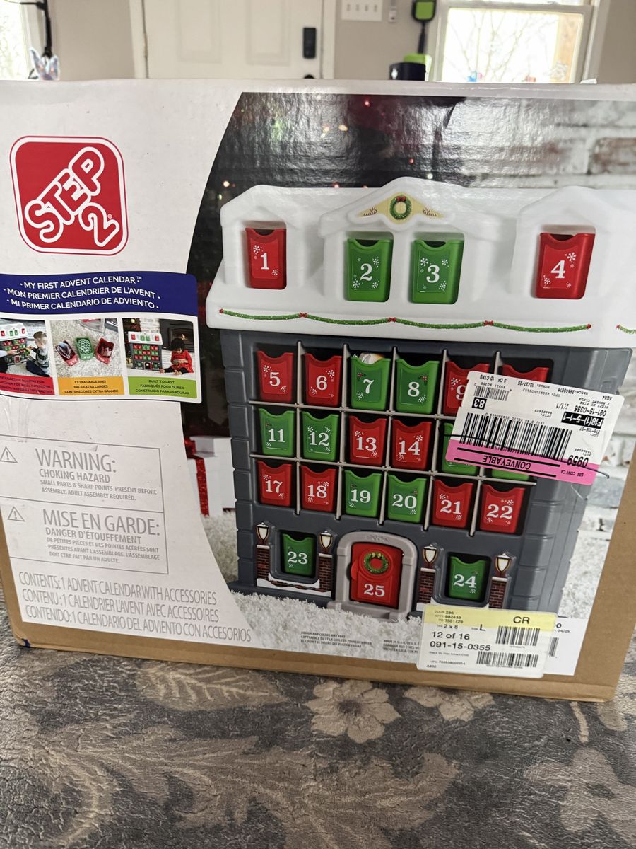 Step 2 Advent calendar NEW in BOX 2 of them