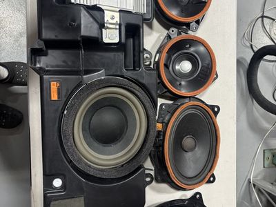 JBL 10" Sub with Amp