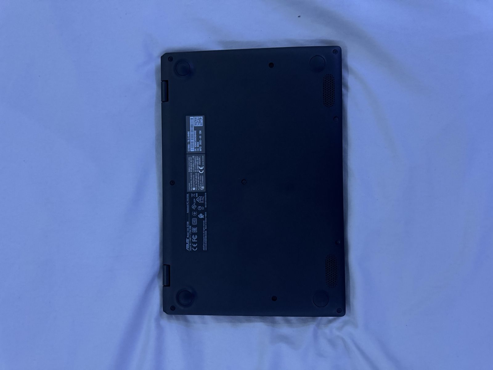 Main image 3
