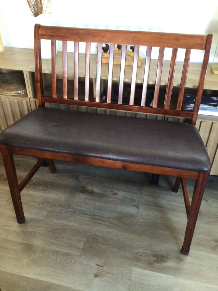 Free Bar Height Bench, Perfect For An Island