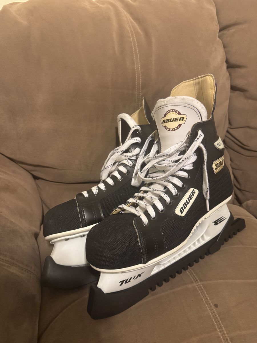 Bauer Hockey Skates