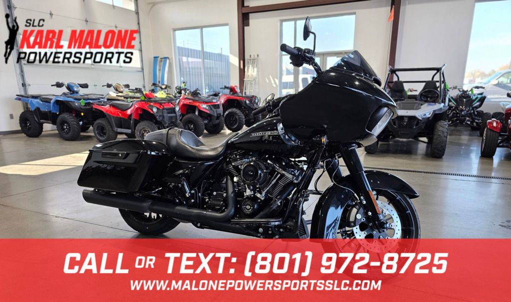 2019 Harley-Davidson® Road Glide® Special FLTRXS