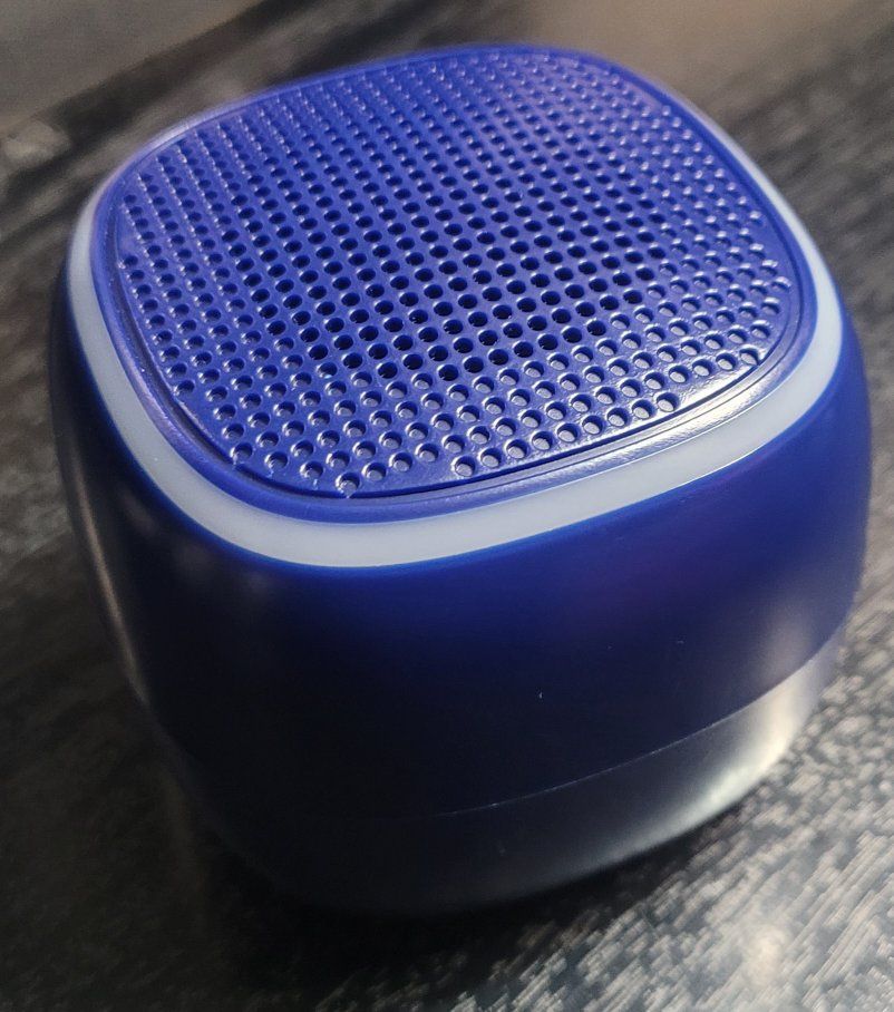 bluescape mini bt speaker