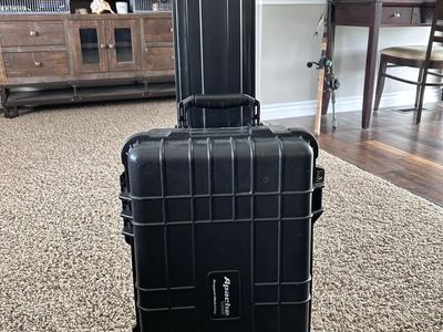 Apache 5800 carry on case
