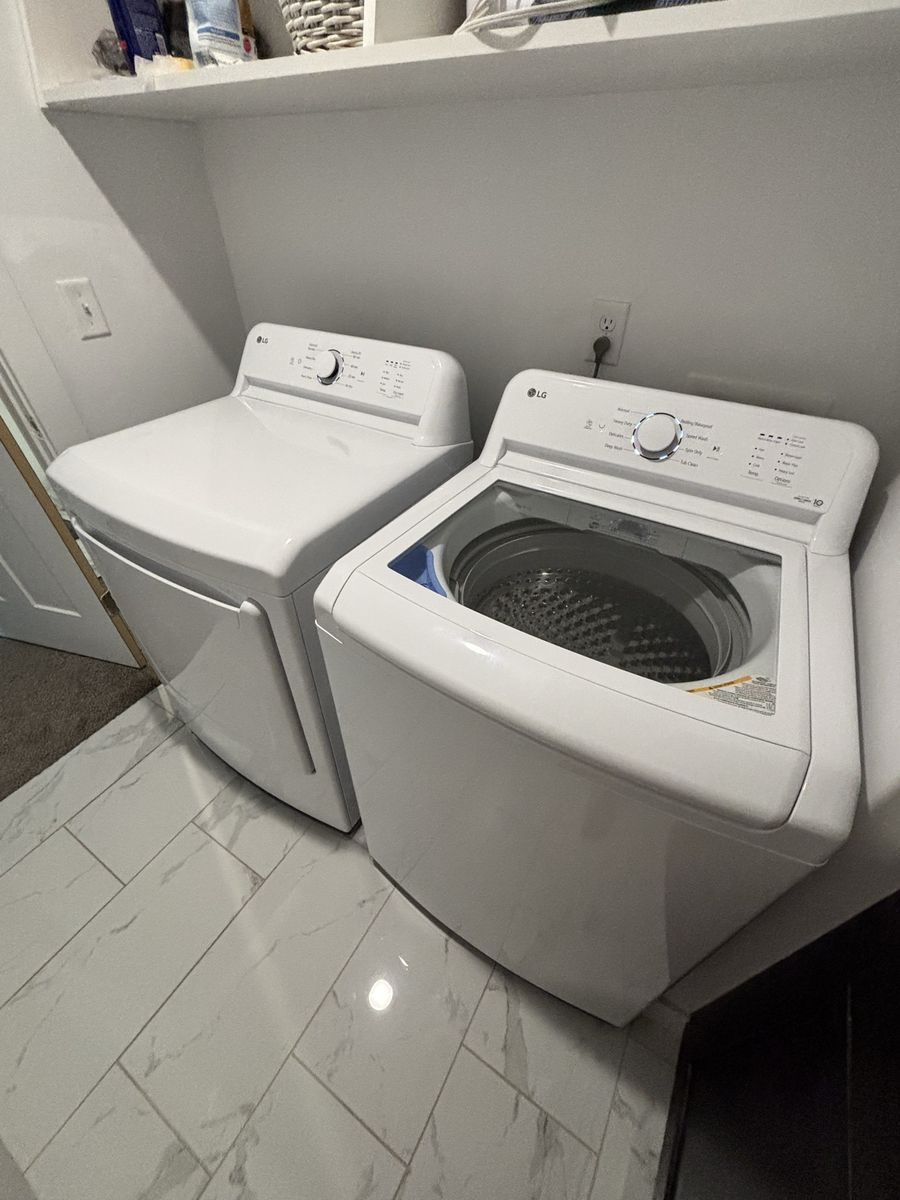 LG Top Load Washer and Matching Dryer Set in White