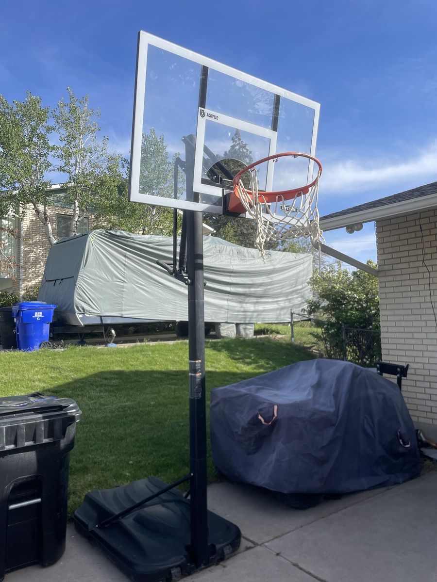 Lifetime basketball hoop stand