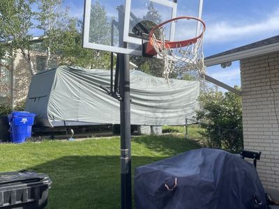 Lifetime basketball hoop stand