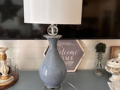 Beautiful lamp brand new