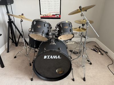 Tama Imperialstar 5-piece drum set