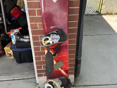 Salomon snowboard