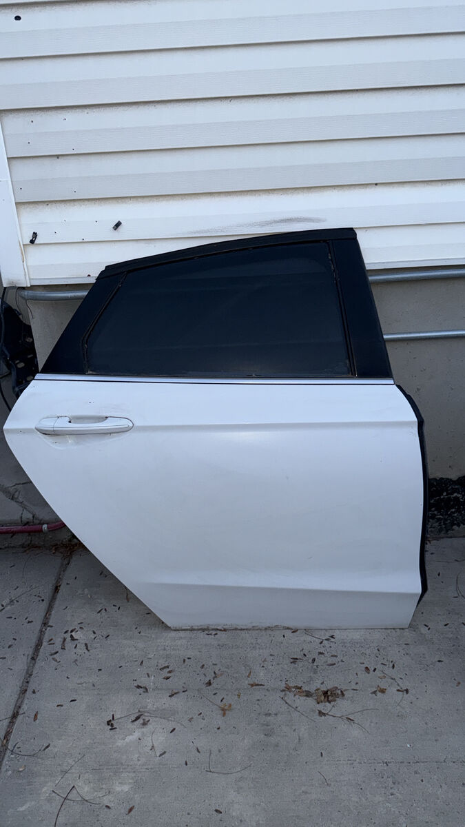 2013-2018 Ford Fusion Right Rear Door