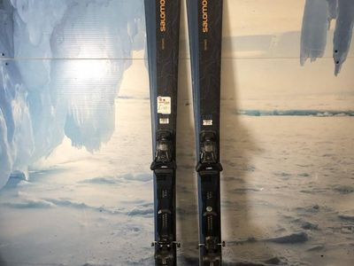 Used Salomon Distance 80 170cm Skis w/Salomon M10 GW Bindings
