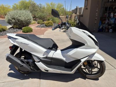 Honda PCX 150 Scooter, 2022 - White, Low Miles, Excellent Condition