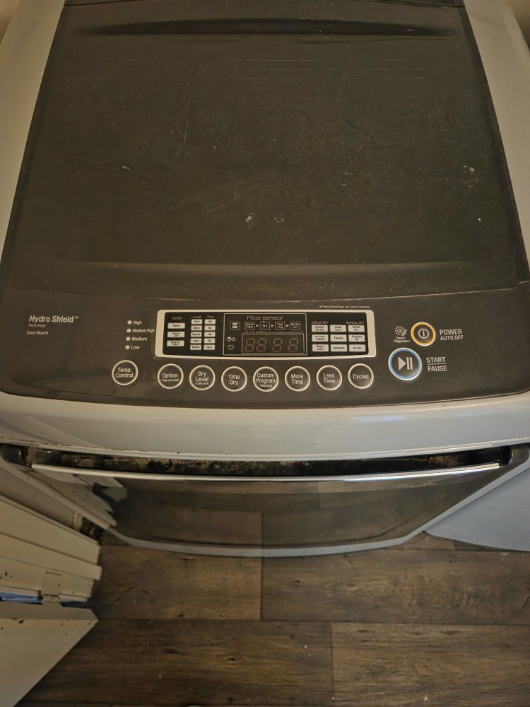 Main image 4