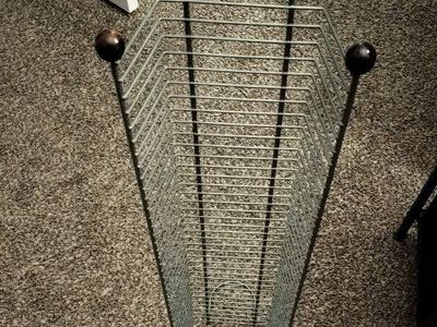 38 DVD tower stand