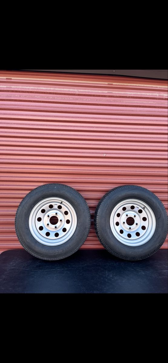 Set of 2 Free Country ST 205/75 D 15 Trailer Tires Mounted on New Silver Mod Wheels Hard to find 5 on 5 Pattern New