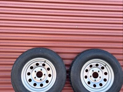 Set of 2 Free Country ST 205/75 D 15 Trailer Tires Mounted on New Silver Mod Wheels Hard to find 5 on 5 Pattern New