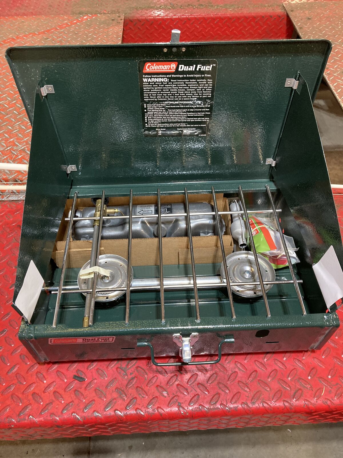 Coleman 424 Dual Fuel stove