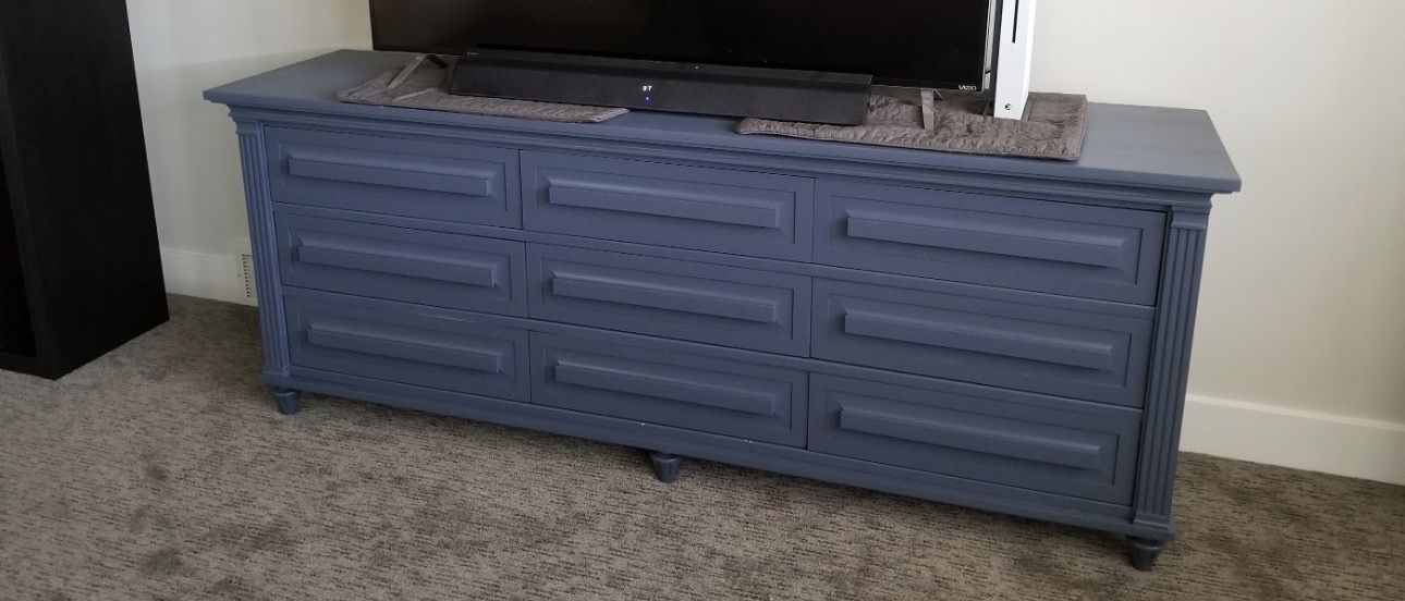 Wooden 9 Drawer Dresser