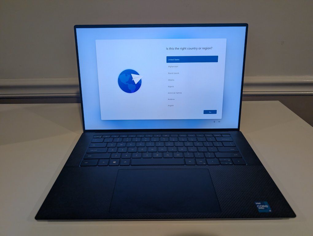 Dell Precision 5560 Mobile Workstation – i7 / 16GB / 512GB / NVIDIA T1200 / Touchscreen