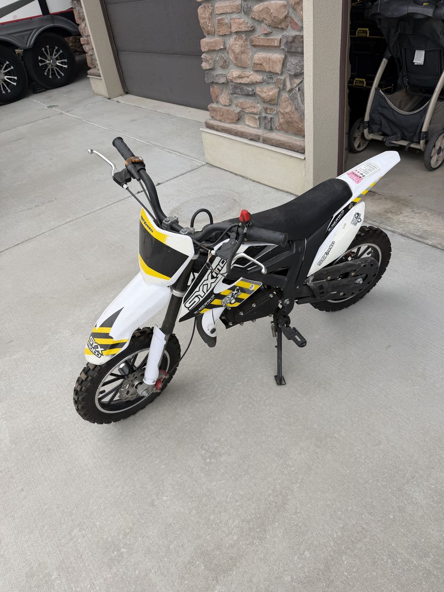 Syx Mini Motorcycle For Kids