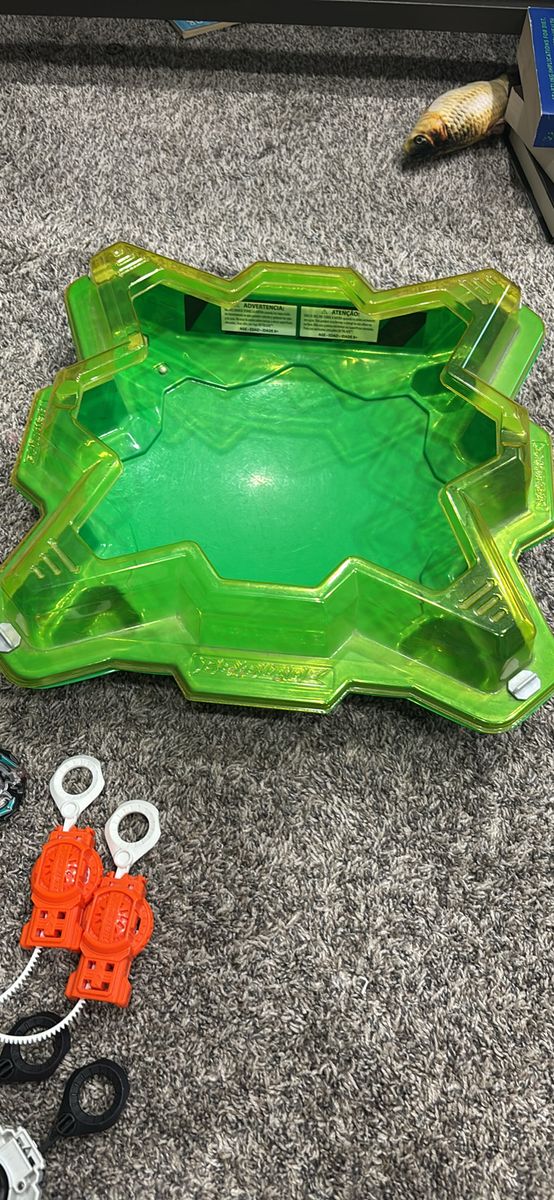 Beyblade arena and beyblades