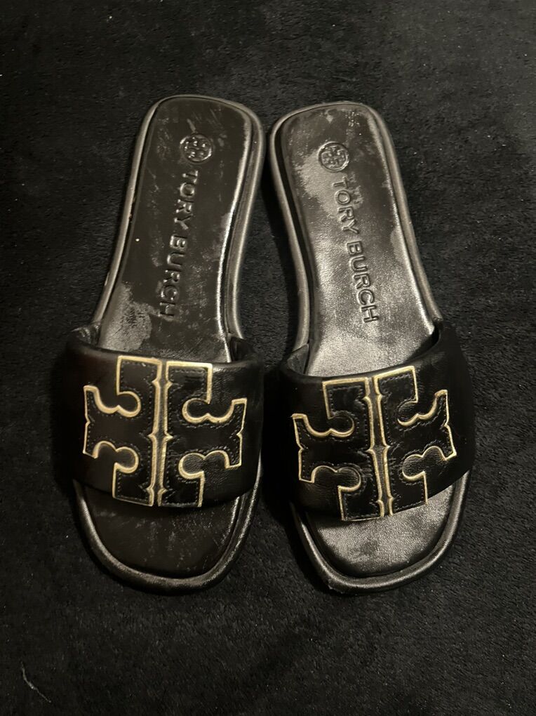 Tory BUrch Sandals Size 6