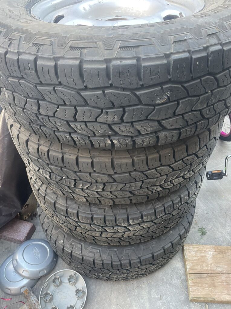 $350 For 4 Cooper Discoverer AT3 LT245 75R17