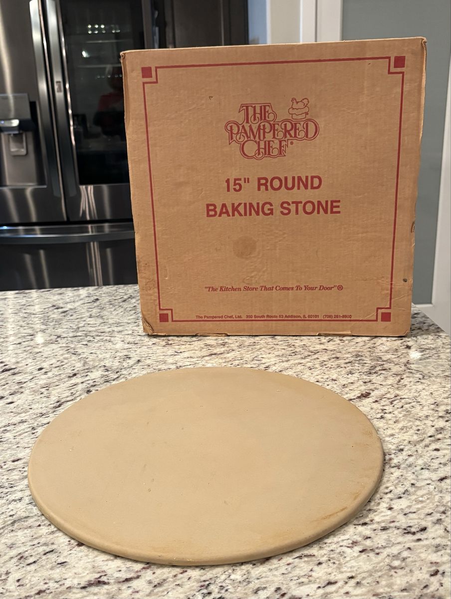 Pampered Chef 15” Round Baking Stone