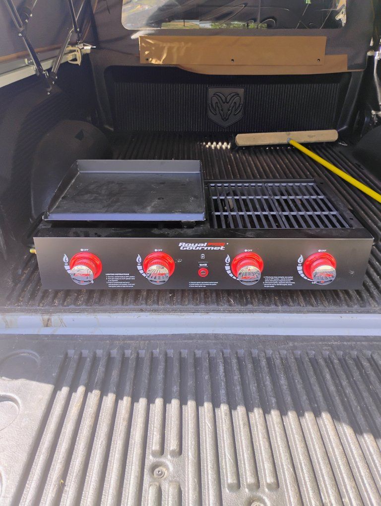 Royal Gourmet Portable Propane Gas Grill & Griddle Combo, 4 Burners, Flat Top Grill