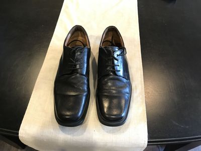 Florsheim Men’s Leather Dress Shoes size 10 1/2